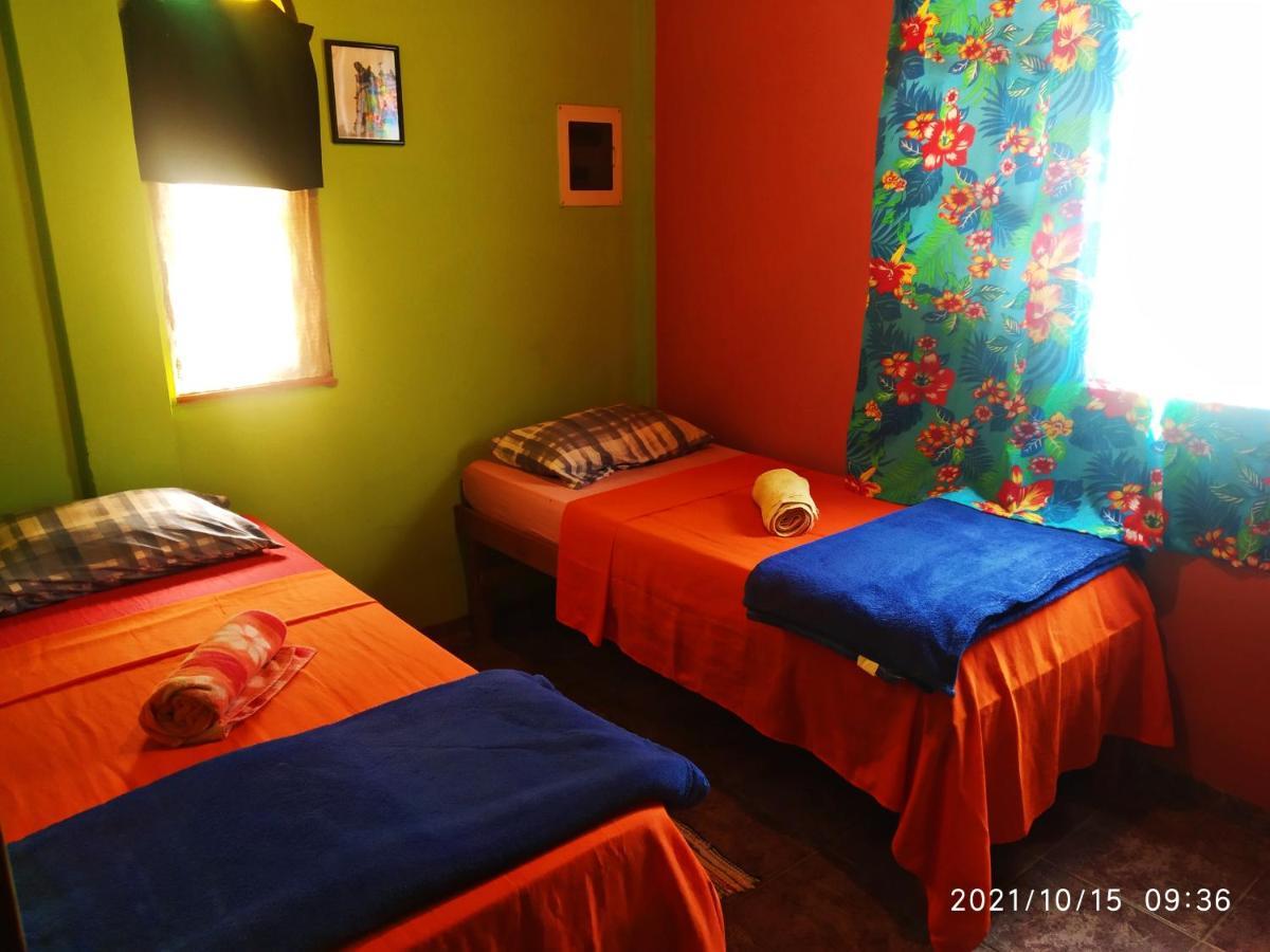 O Brejo Encantado Hospedagem E Hostel Embu Luaran gambar